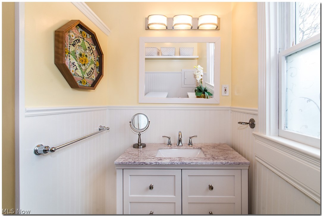 2904 Warrington Road Cleveland, OH 44120 - Photo 22 of 34 Gallery Image 22