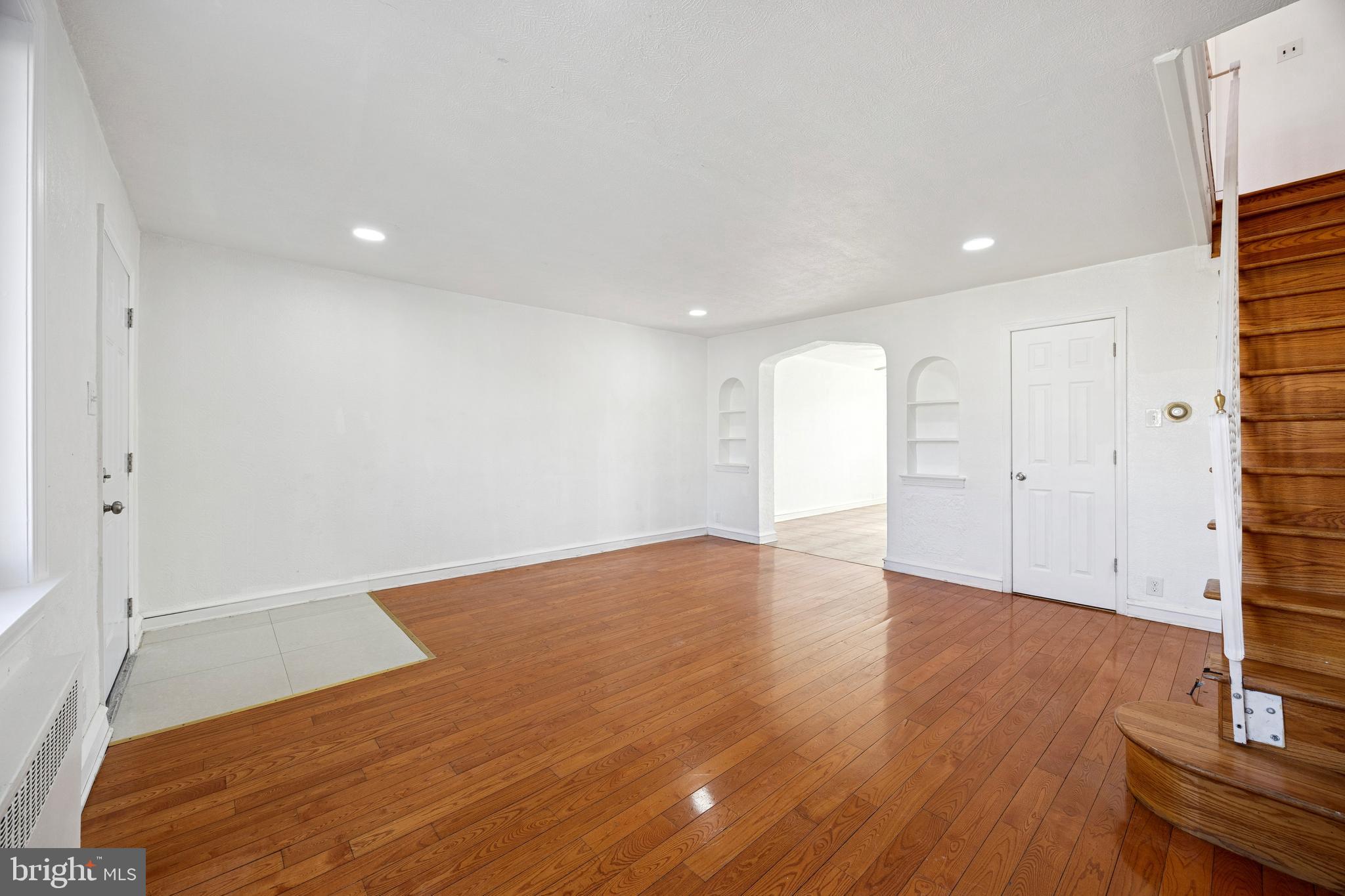 2930 Glenview Street Philadelphia, PA 19149 - Photo 3 of 25