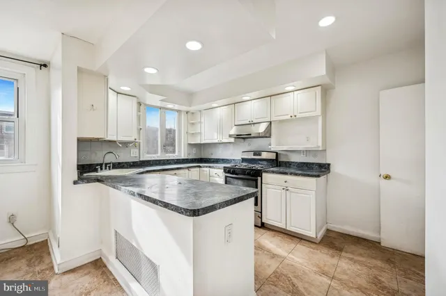 $300,000 | 2930 Glenview Street, Philadelphia, PA 19149