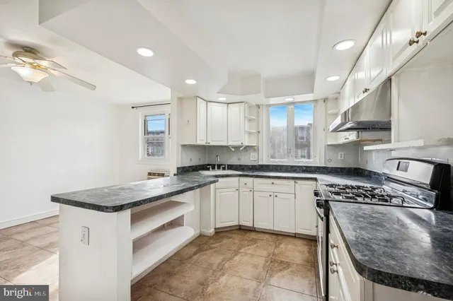 $300,000 | 2930 Glenview Street, Philadelphia, PA 19149