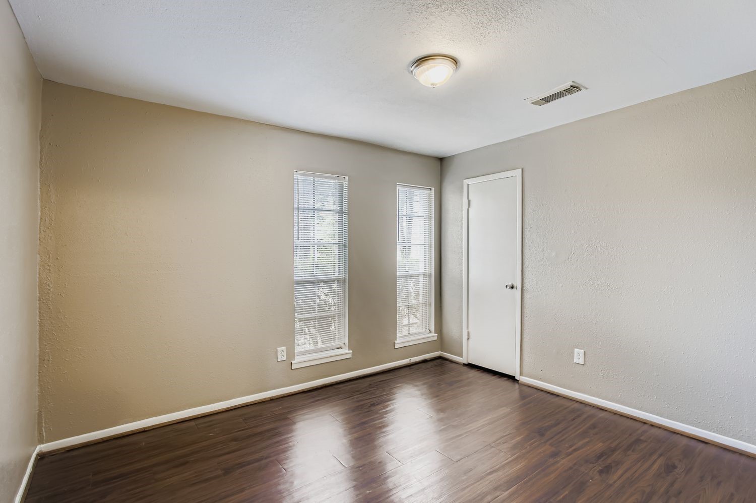 5607 Circlegate Drive Spring, TX 77373 - Photo 15 of 24 Bedroom