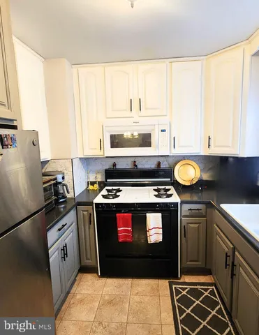 $325,000 | 48 John Collins Circle, Dover, DE 19904