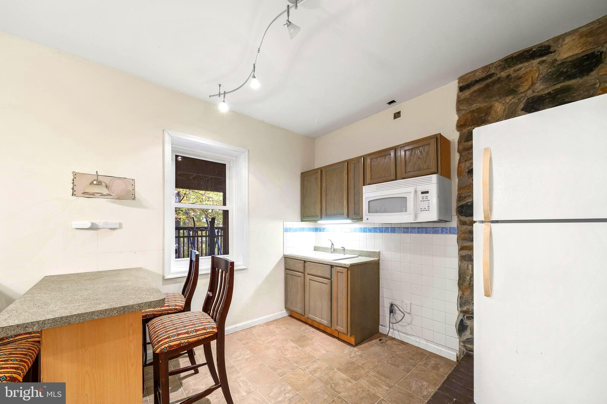 631 San Gabriel Road Lusby, MD 20657 - Photo 29 of 31 Apartment is 1 bed/1bath with Den!