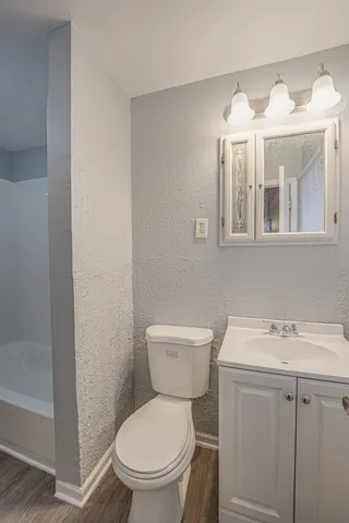 $1,600 | 2932 Cameron Avenue, Rockford, IL 61101