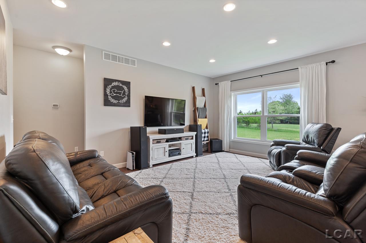 5284 Sutton Road Britton, MI 49229 - Photo 5 of 49 50043074-4.JPG
