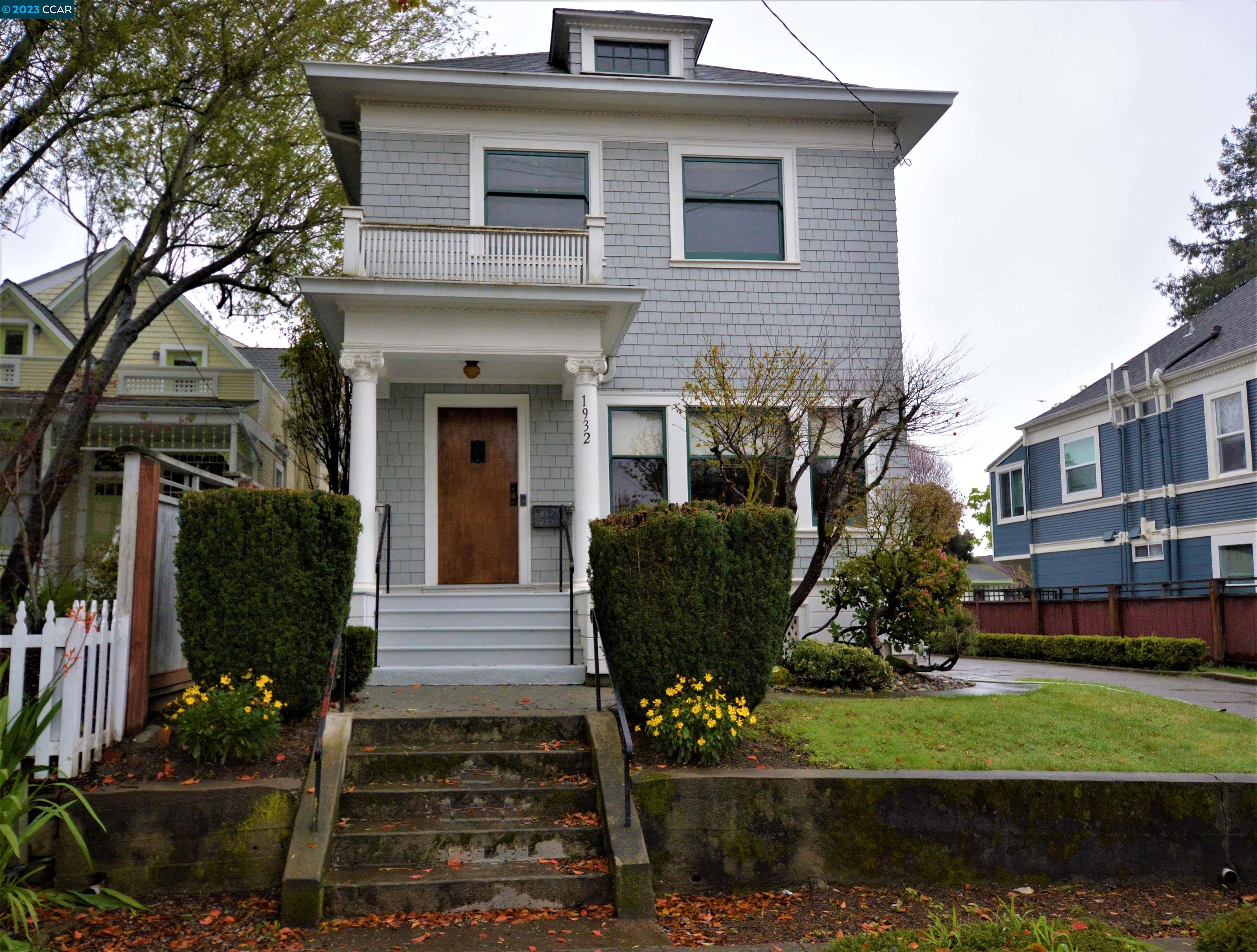 1932 Stuart Street Berkeley, CA 94703 - Photo 1 of 1 a front view of a house with garden