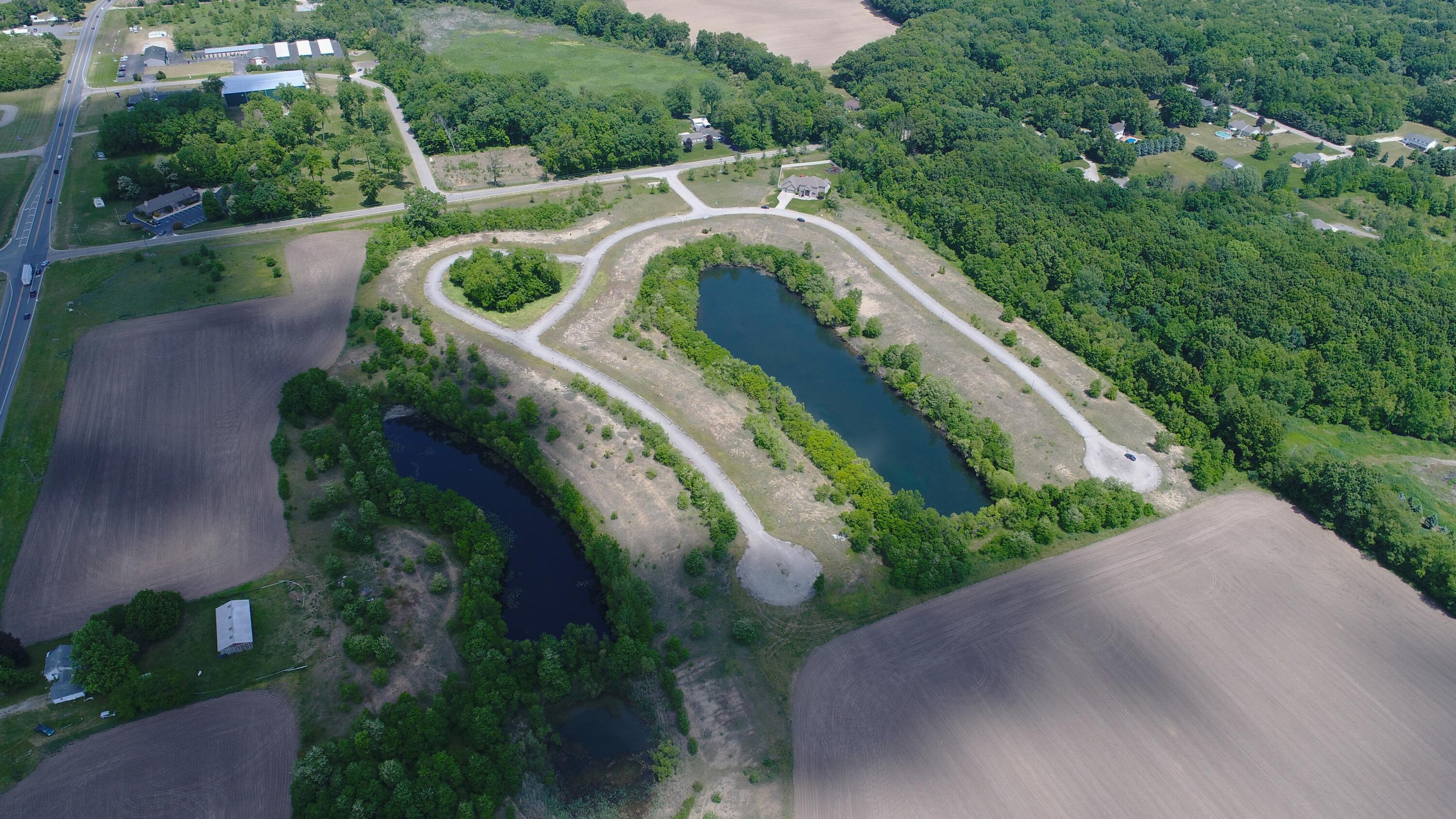 15 Ashley Road Edwardsburg, MI 49112 - Photo 4 of 15 Aerial View