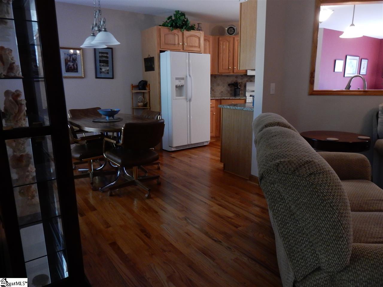 122 Byars Street Greer, SC 29651 - Photo 6 of 34 Gallery Image 6