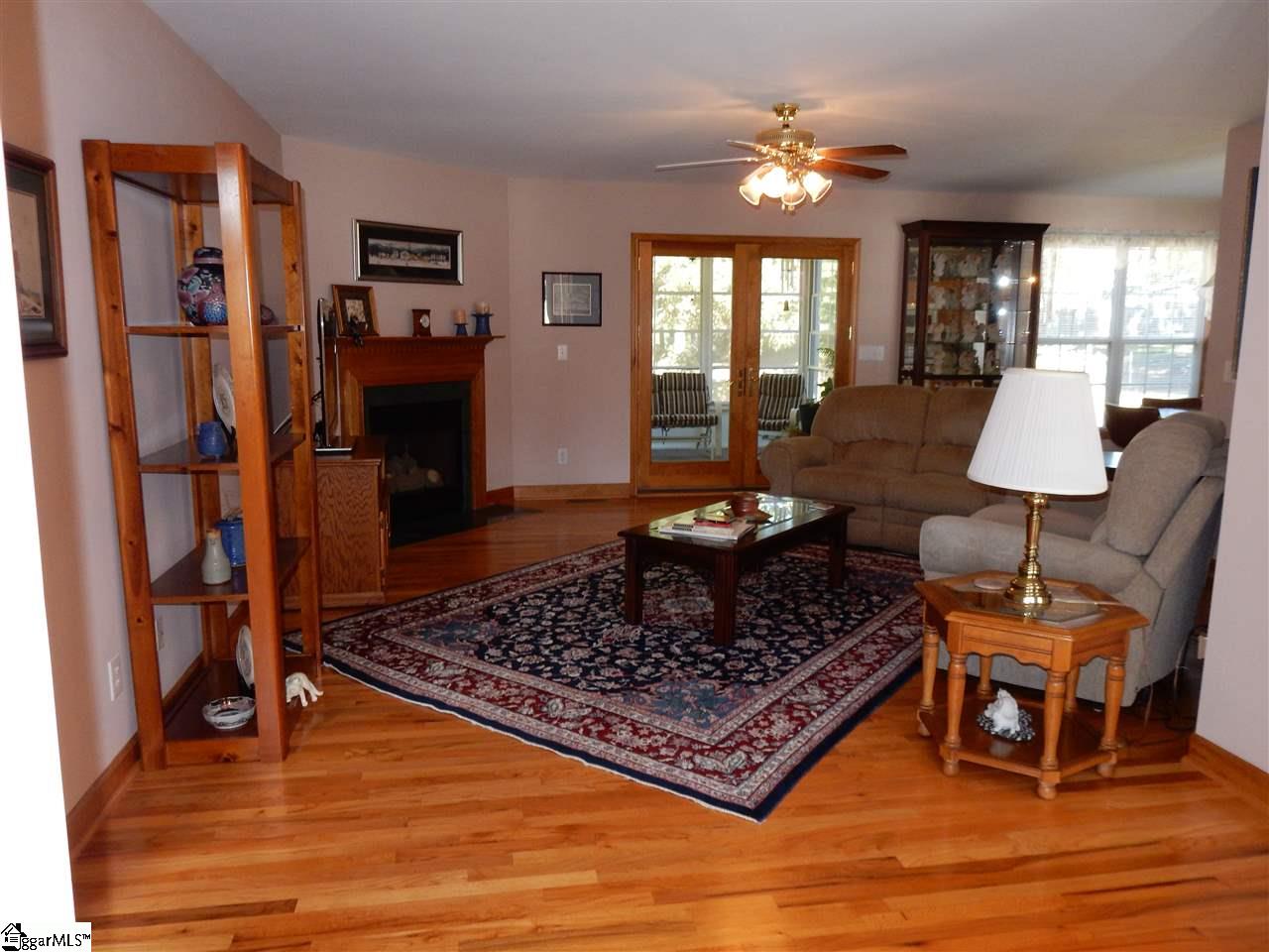 122 Byars Street Greer, SC 29651 - Photo 9 of 34 Gallery Image 9