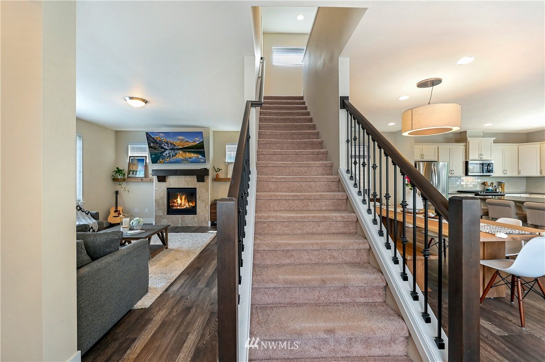 20123 2nd Drive Southeast Bothell, WA 98012 - Photo 16 of 31 Gallery Image 16