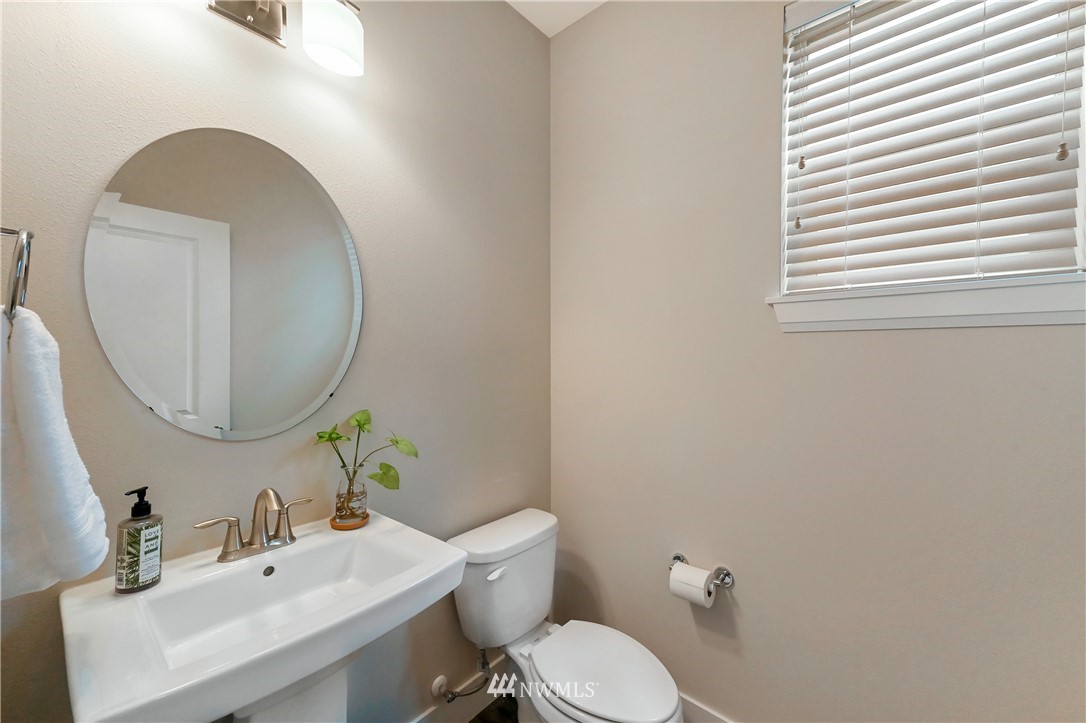 20123 2nd Drive Southeast Bothell, WA 98012 - Photo 17 of 31 Gallery Image 17