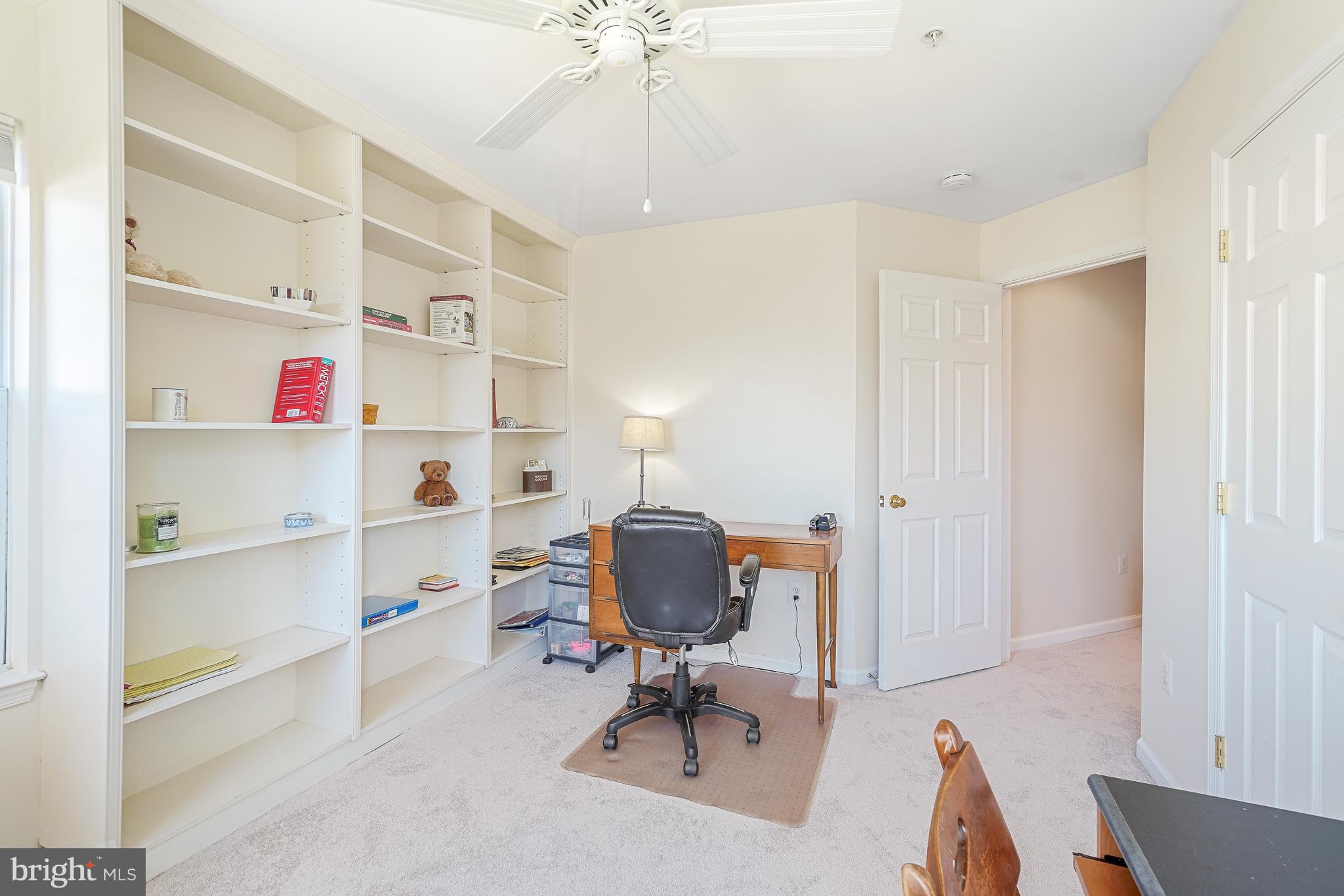 12044 Trumbull Way Reston, VA 20190 - Photo 41 of 57 Gallery Image 41
