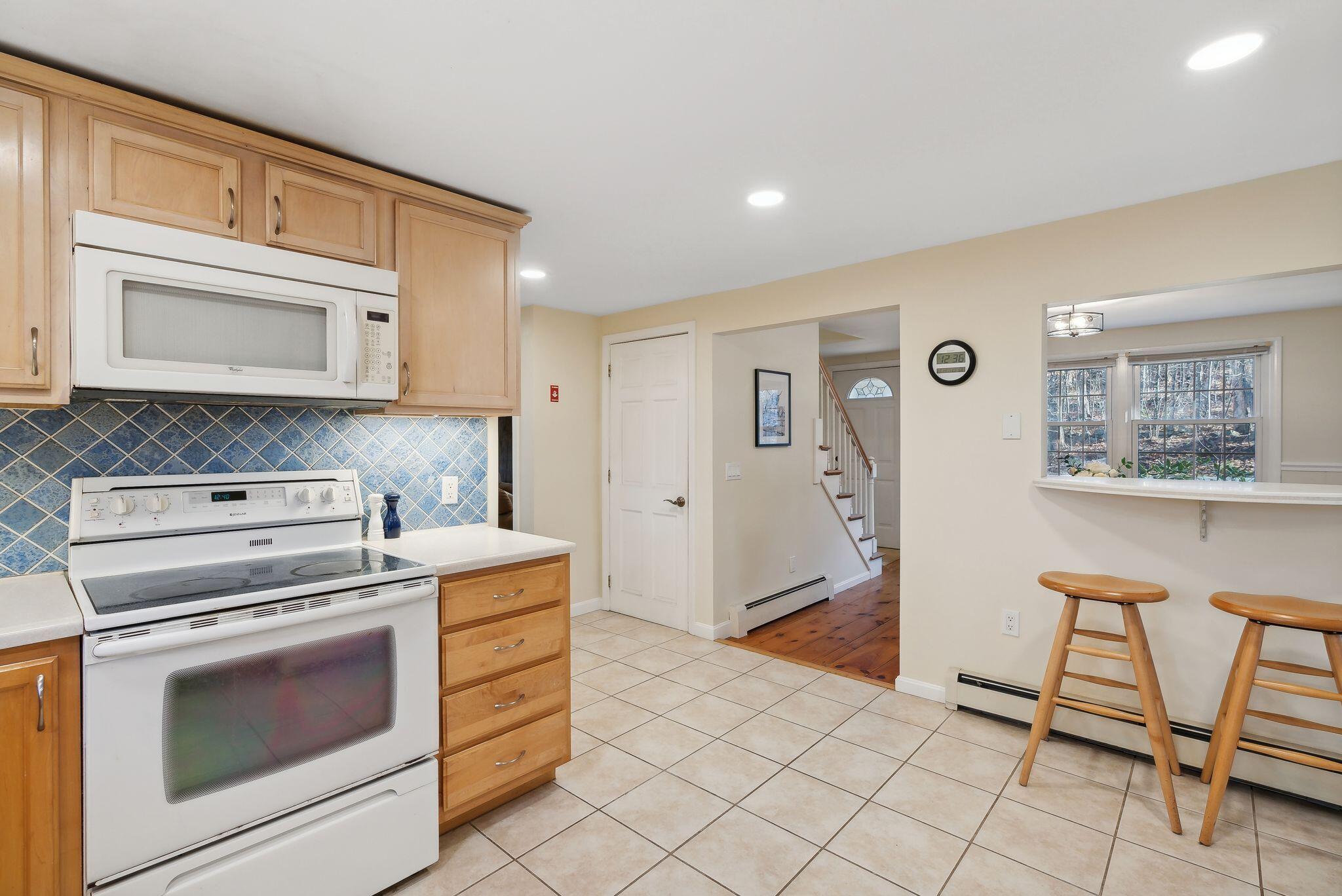 8 Dutton Hill Road Windham, ME 04062 - Photo 9 of 34 DSC02477
