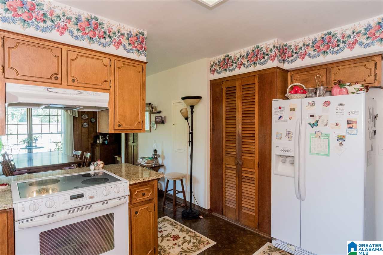 111 Hillside Road Bessemer, AL 35020 - Photo 14 of 47