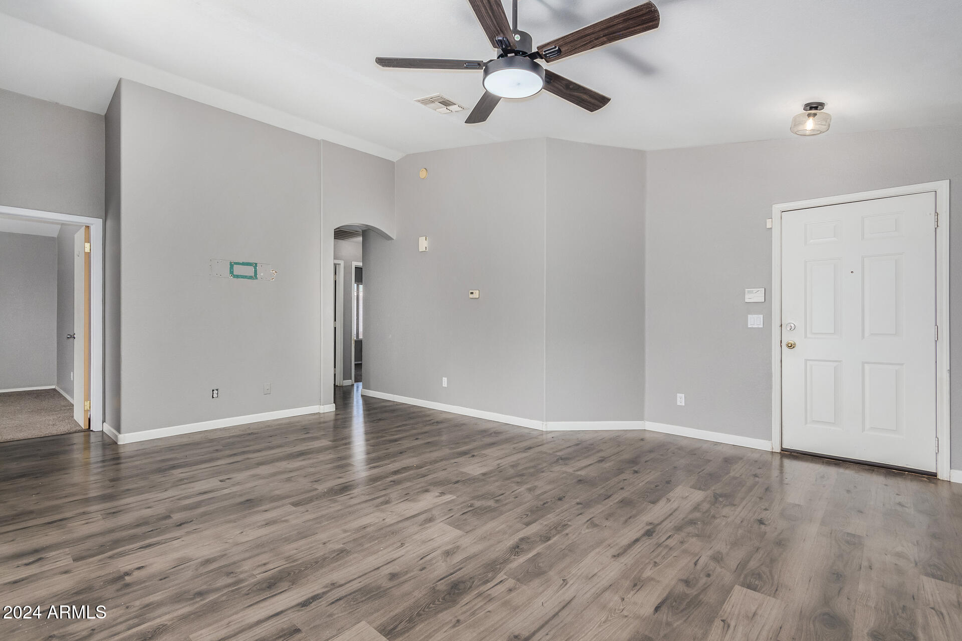 8757 West Griswold Road Peoria, AZ 85345 - Photo 3 of 22 LIVING SPACE