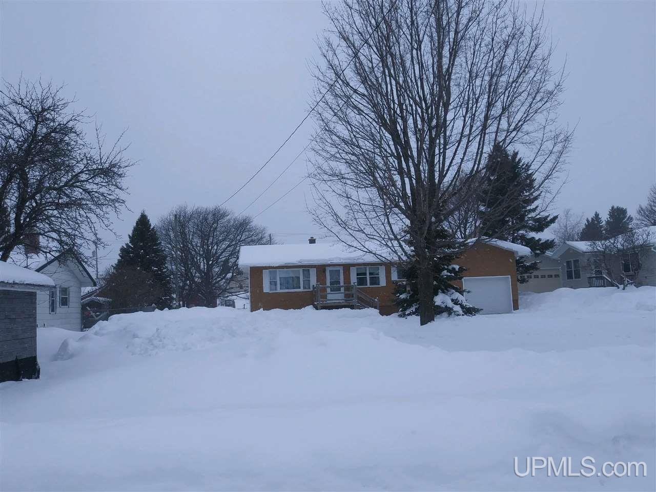 25636 Temple Street Calumet, MI 49913 - Photo 1 of 13