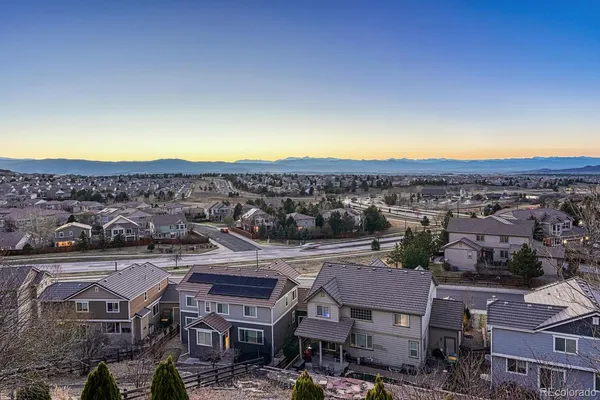 $725,000 | 2371 Broadleaf Loop, Castle Rock, CO 80109