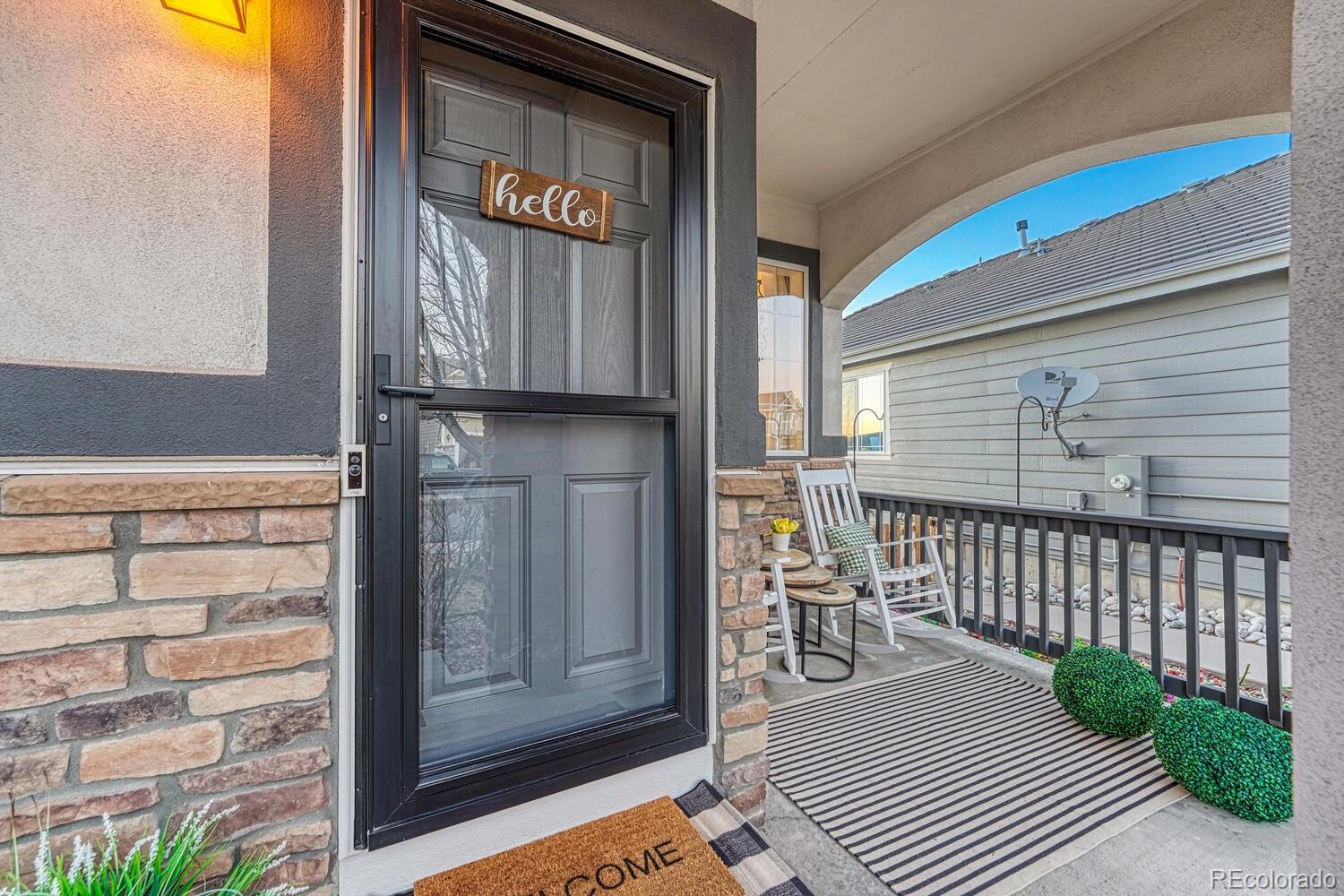 2371 Broadleaf Loop Castle Rock, CO 80109 - Photo 3 of 17