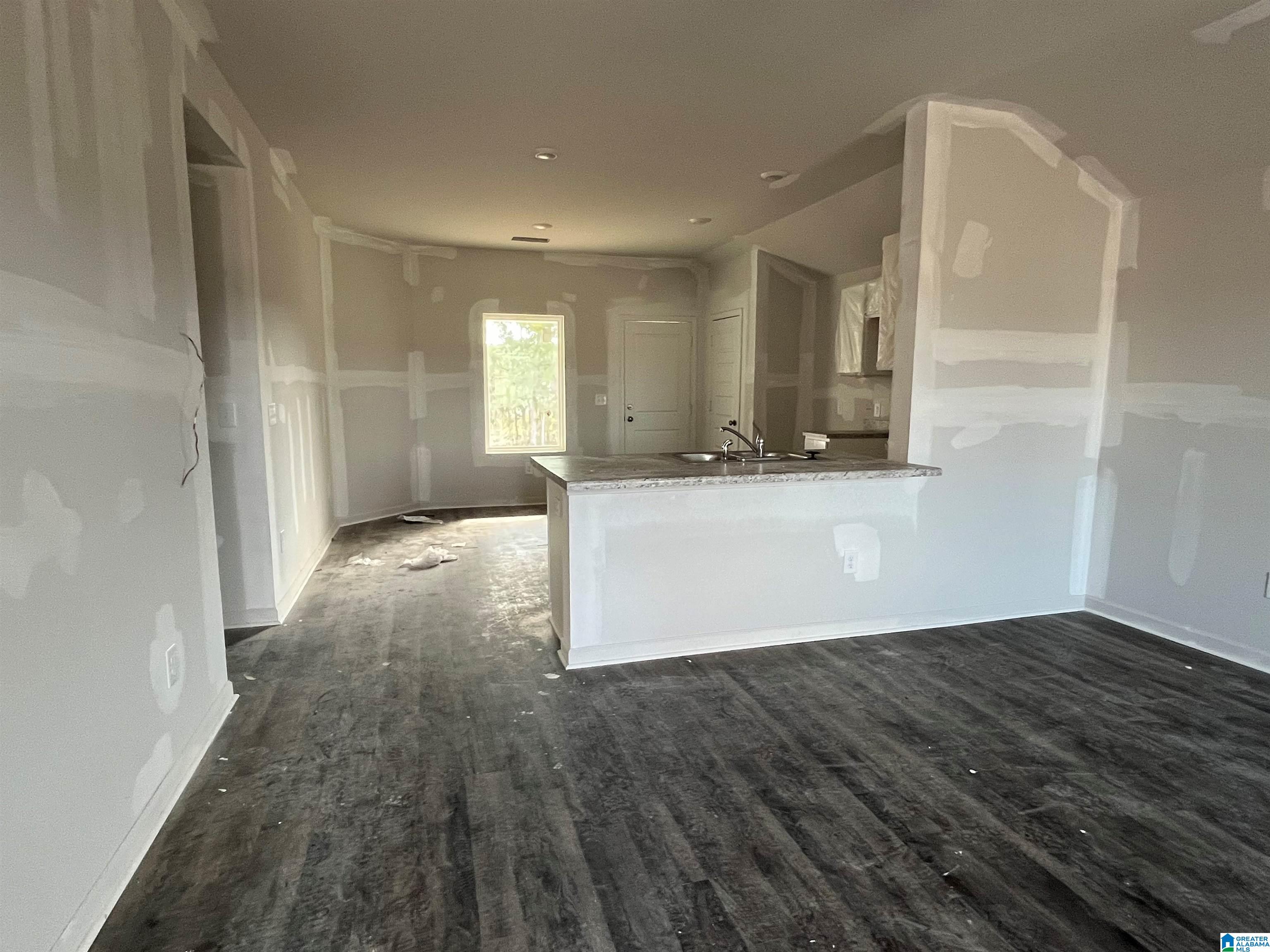 132 Coleman Way Calera, AL 35040 - Photo 4 of 10