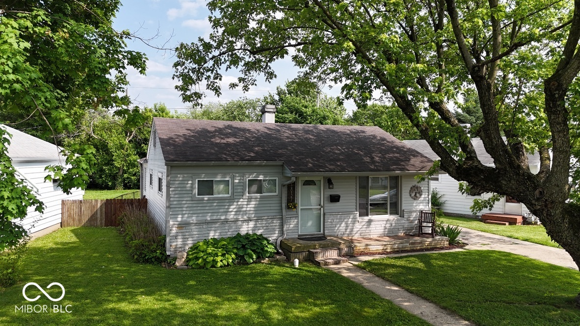 1837 Bauer Road Indianapolis, IN 46218 - Photo 1 of 24 Gallery Image 1