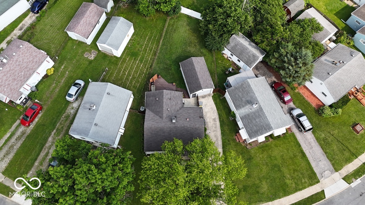 1837 Bauer Road Indianapolis, IN 46218 - Photo 5 of 24 Gallery Image 5