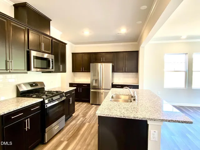 $2,050 | 909 Aspen Pointe Trail, Zebulon, NC 27597