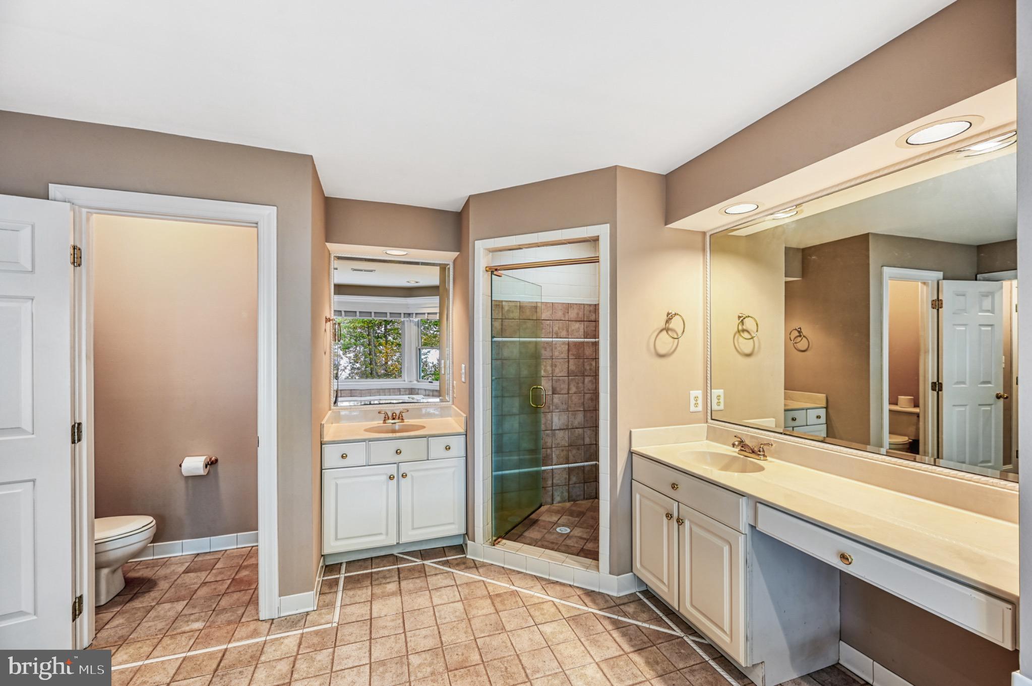 175 Covenant Way Bumpass, VA 23024 - Photo 28 of 140 Spacious bathroom with modern amenities.