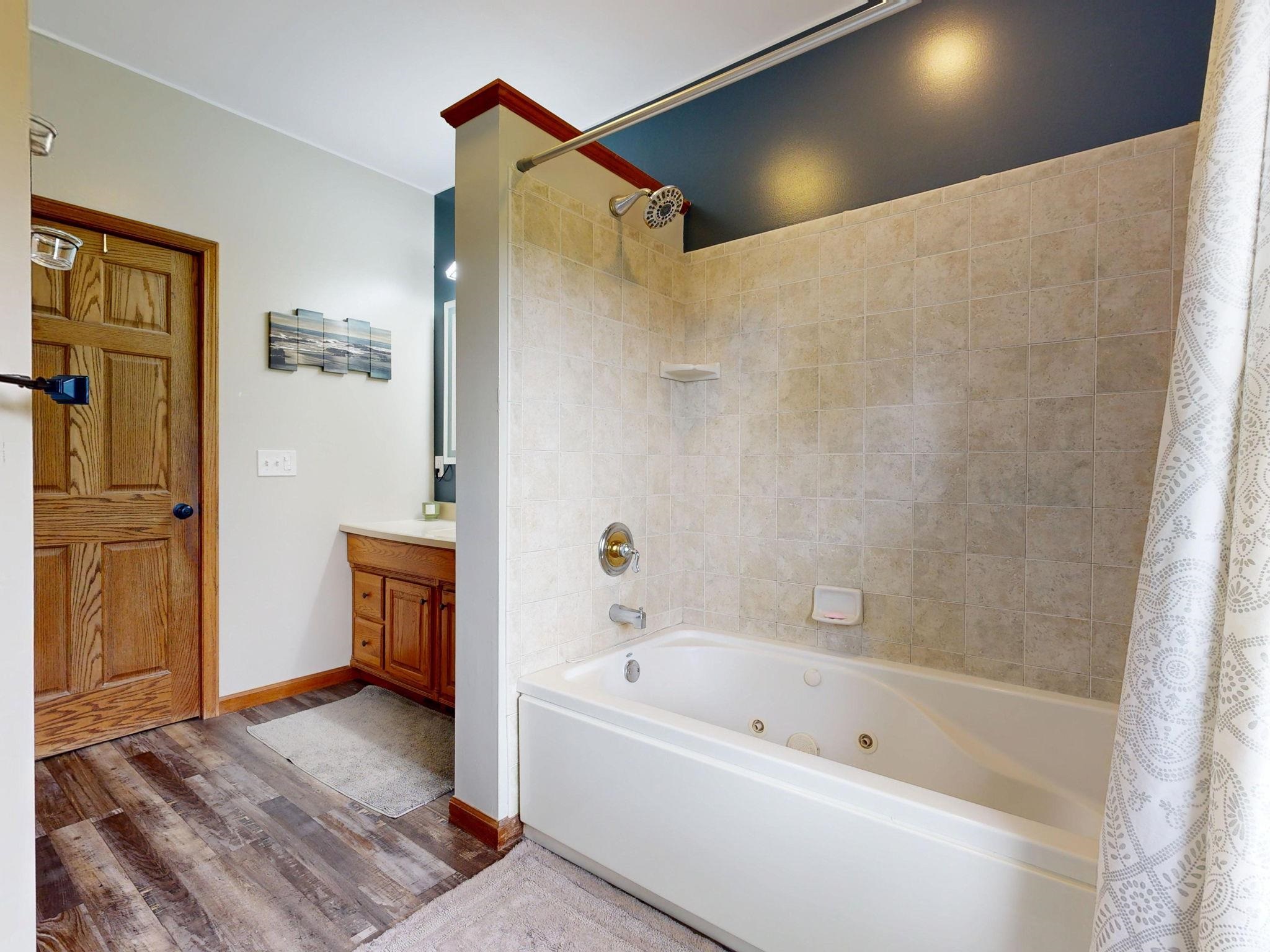 3425 South Block Road Frankenmuth, MI 48734 - Photo 16 of 71 50182388-6c97e6c7-22cf-4bf3-a613-72692eda40c3.JPG