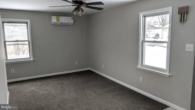 $2,100 | 1430 Hurffville Road, Unit B, Woodbury, NJ 08096