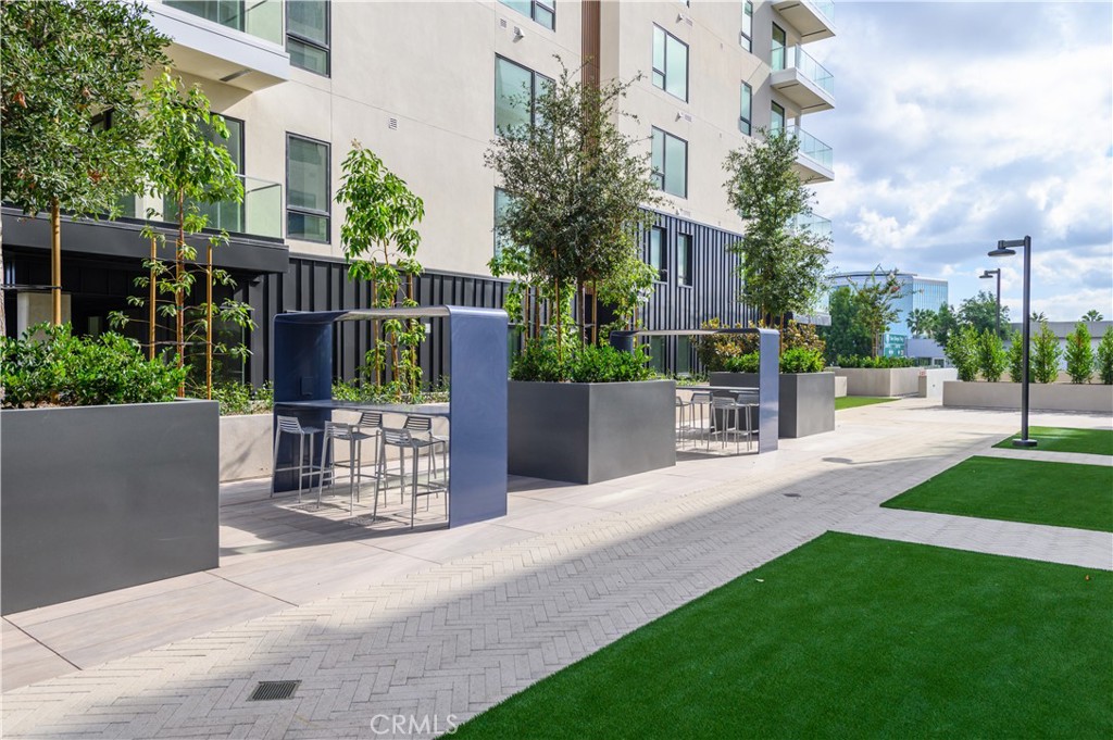 3608 Rivington Irvine, CA 92612 - Photo 40 of 53 a view of a garden with a patio