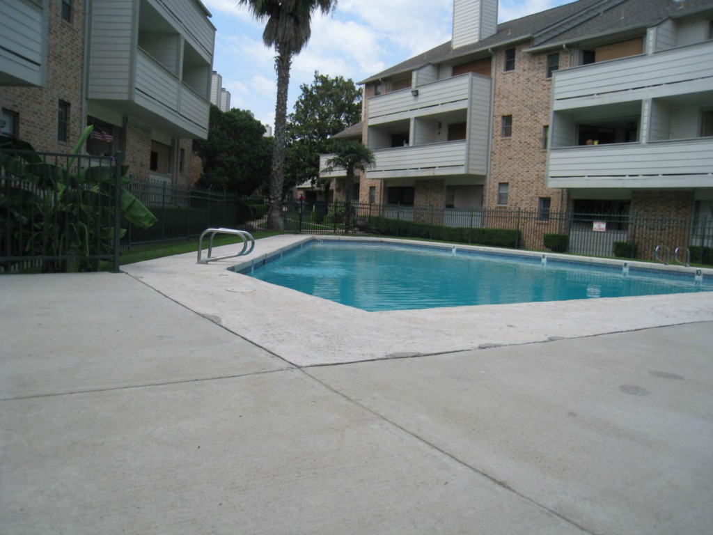 2500 Burleson Road, Unit 402 Austin, TX 78741 - Photo 21 of 23