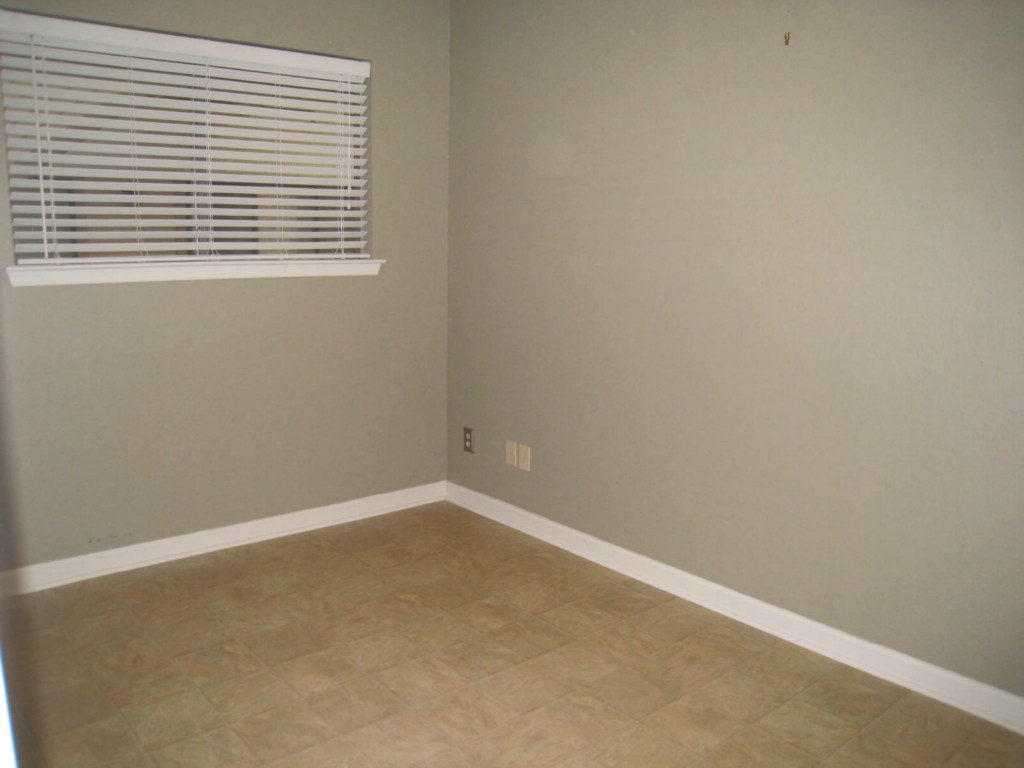 2500 Burleson Road, Unit 402 Austin, TX 78741 - Photo 5 of 23