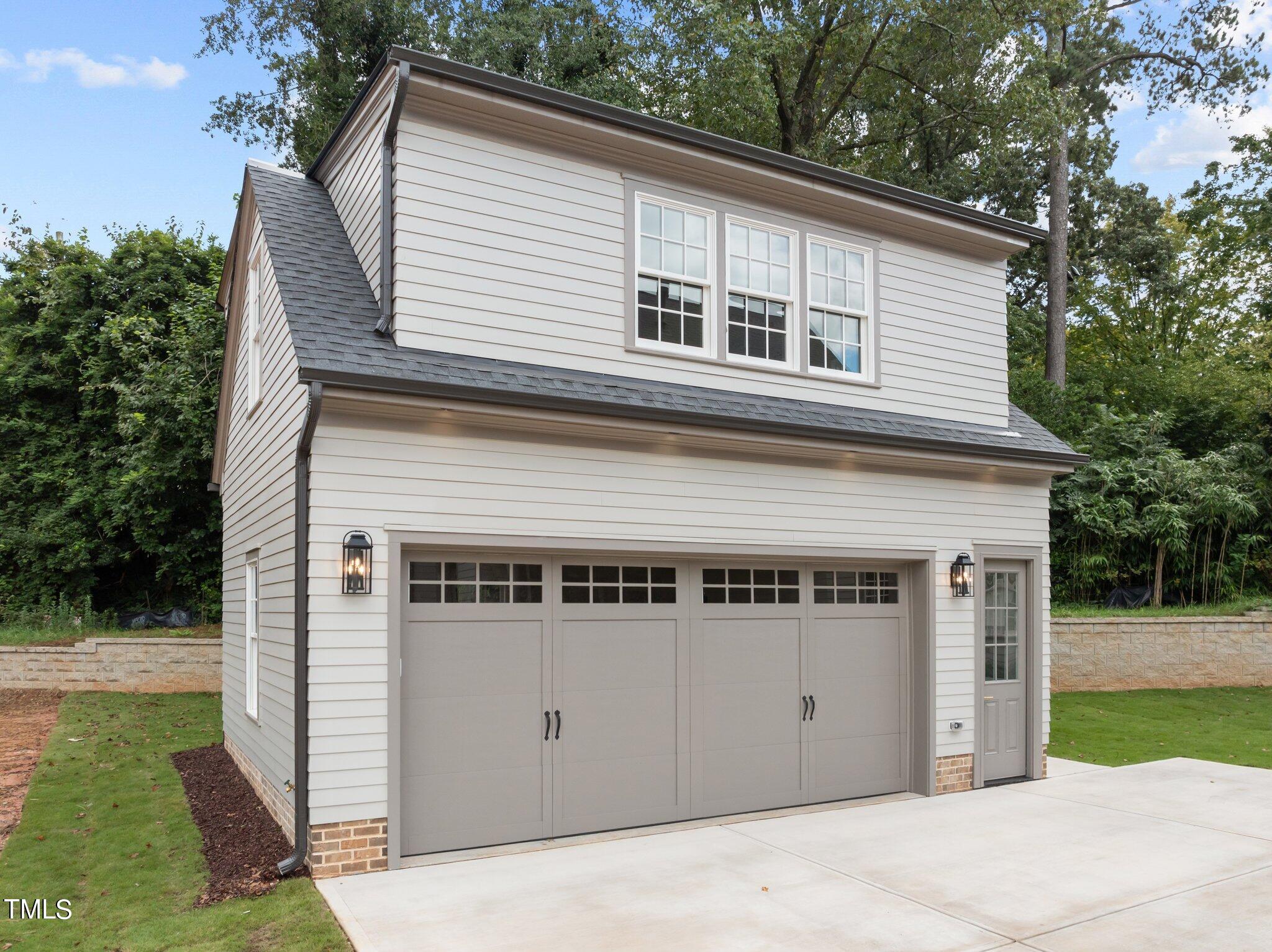 2646 Marchmont Street Raleigh, NC 27608 - Photo 2 of 59 68-web-or-mls-DJI_0283
