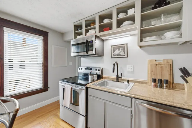 $2,250 | 65 South Elm Street, Unit 3, Manchester, NH 03103