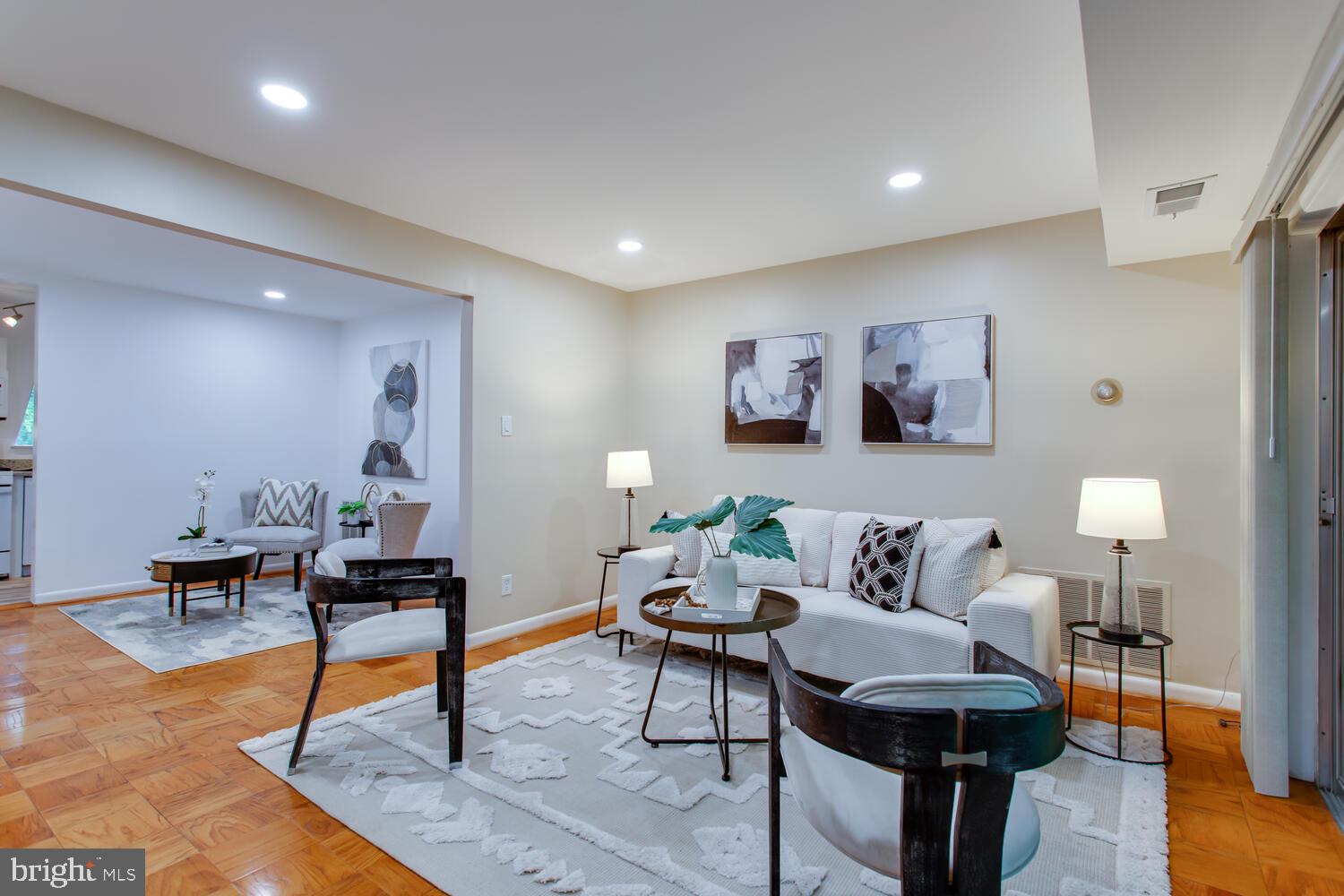 11609 Vantage Hill Road, Unit 21B Reston, VA 20190 - Photo 14 of 74