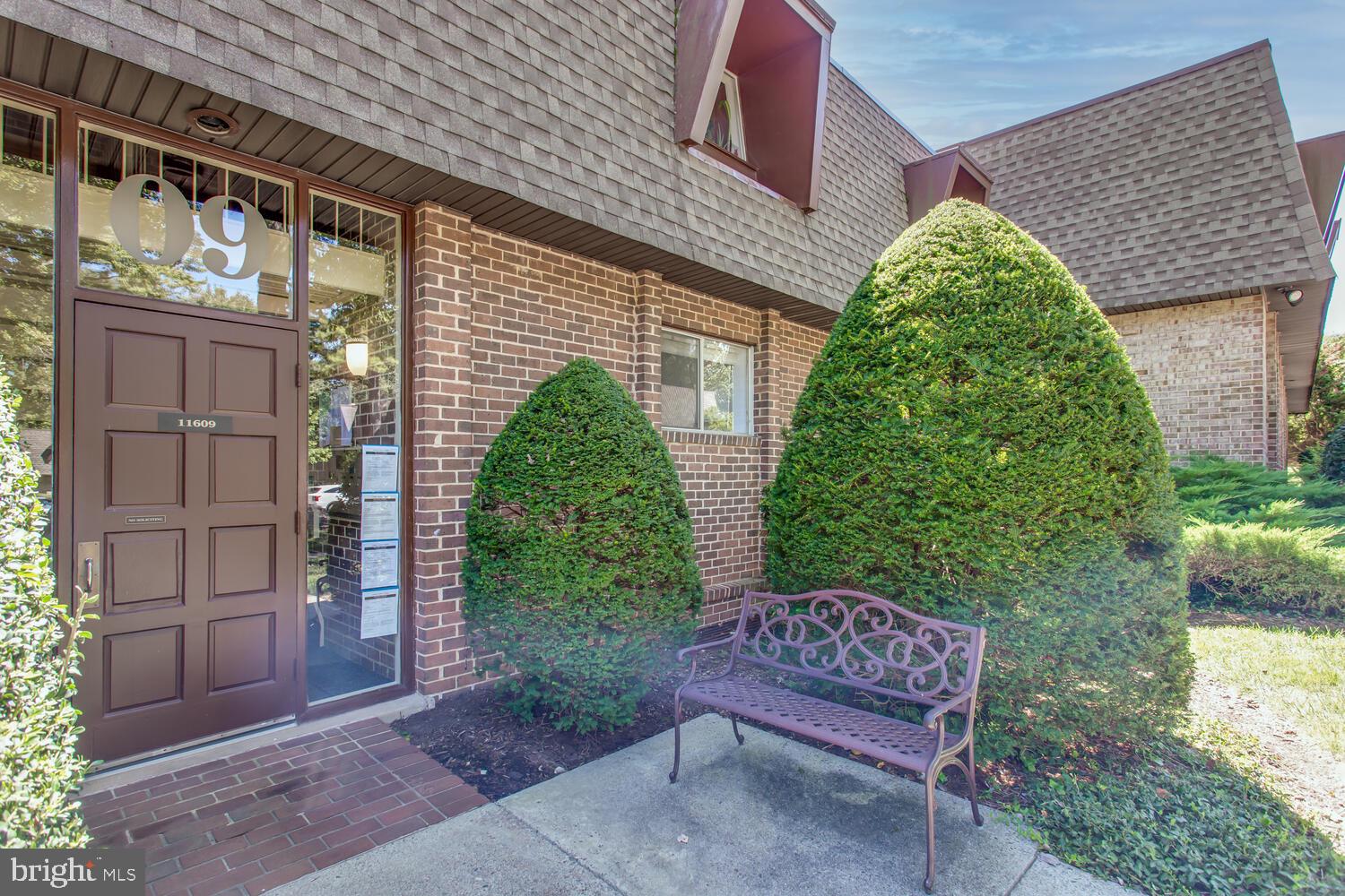 11609 Vantage Hill Road, Unit 21B Reston, VA 20190 - Photo 33 of 74