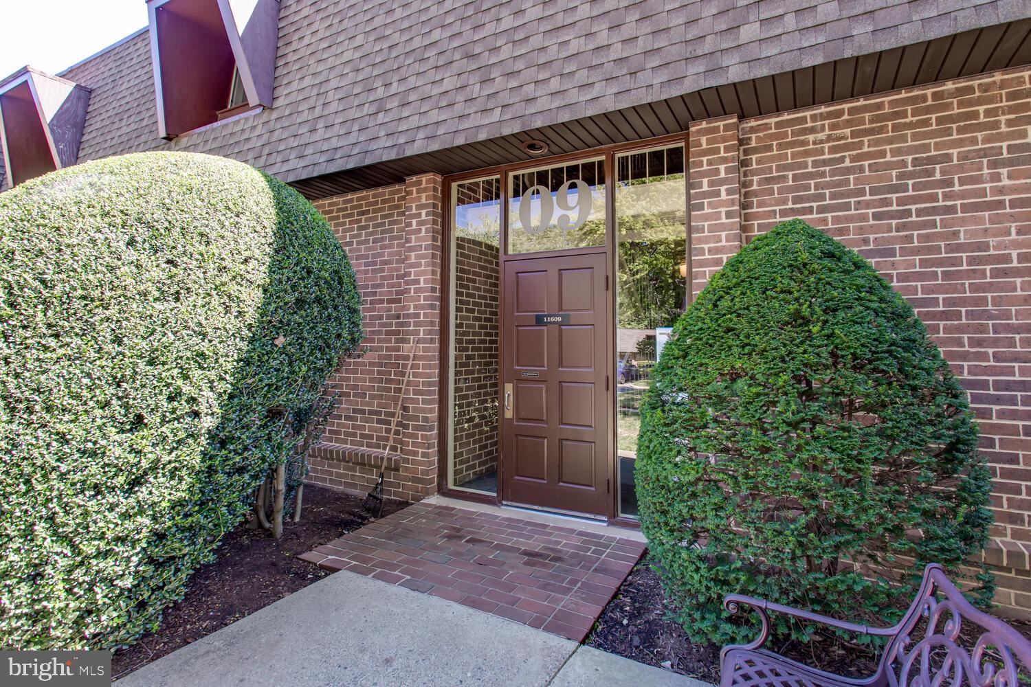 11609 Vantage Hill Road, Unit 21B Reston, VA 20190 - Photo 35 of 74