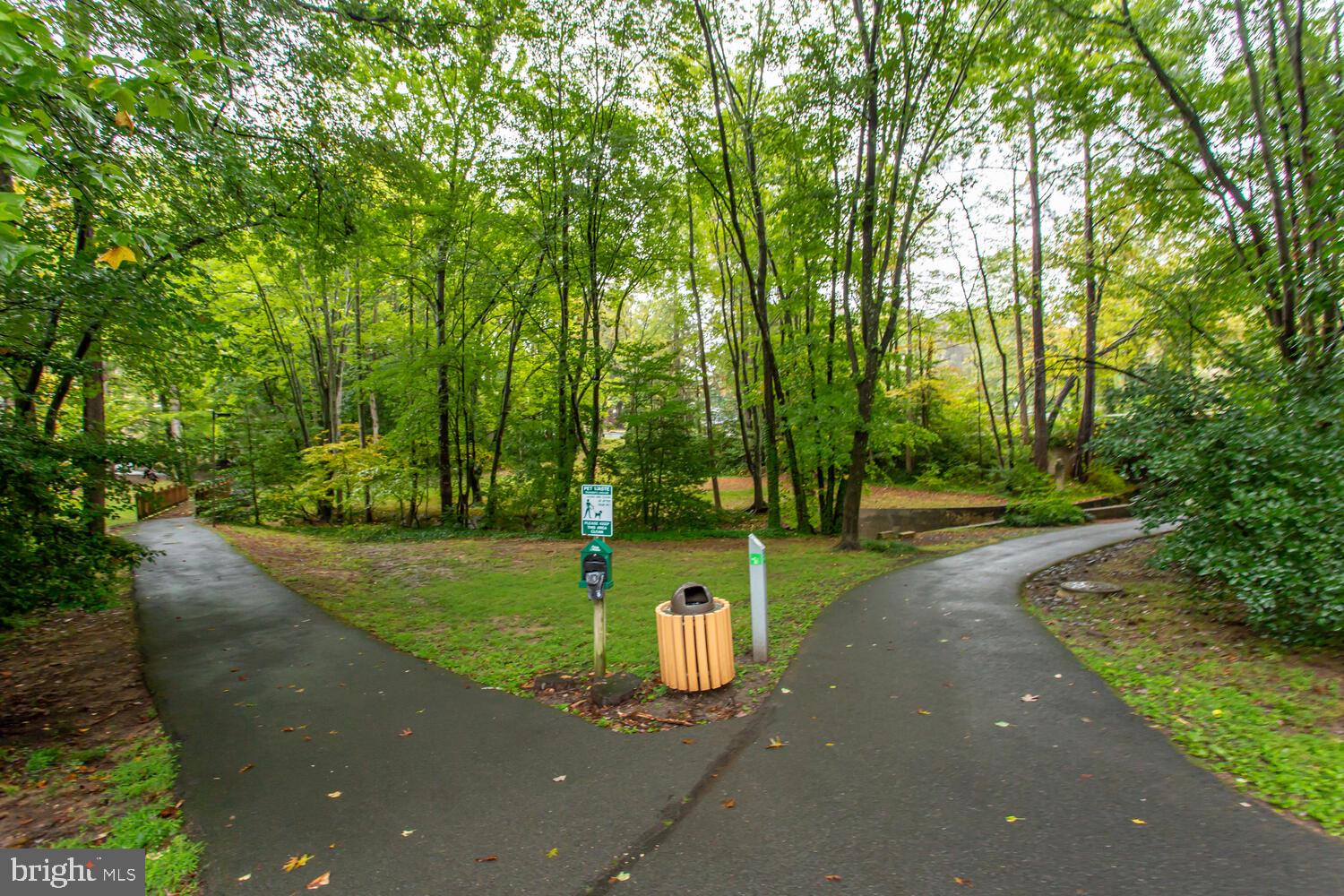 11609 Vantage Hill Road, Unit 21B Reston, VA 20190 - Photo 53 of 74