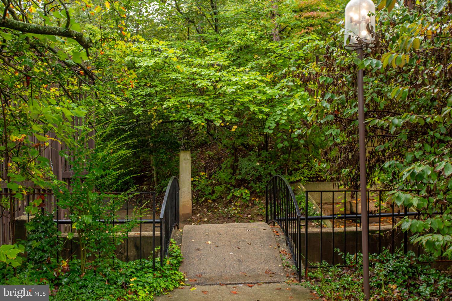 11609 Vantage Hill Road, Unit 21B Reston, VA 20190 - Photo 56 of 74