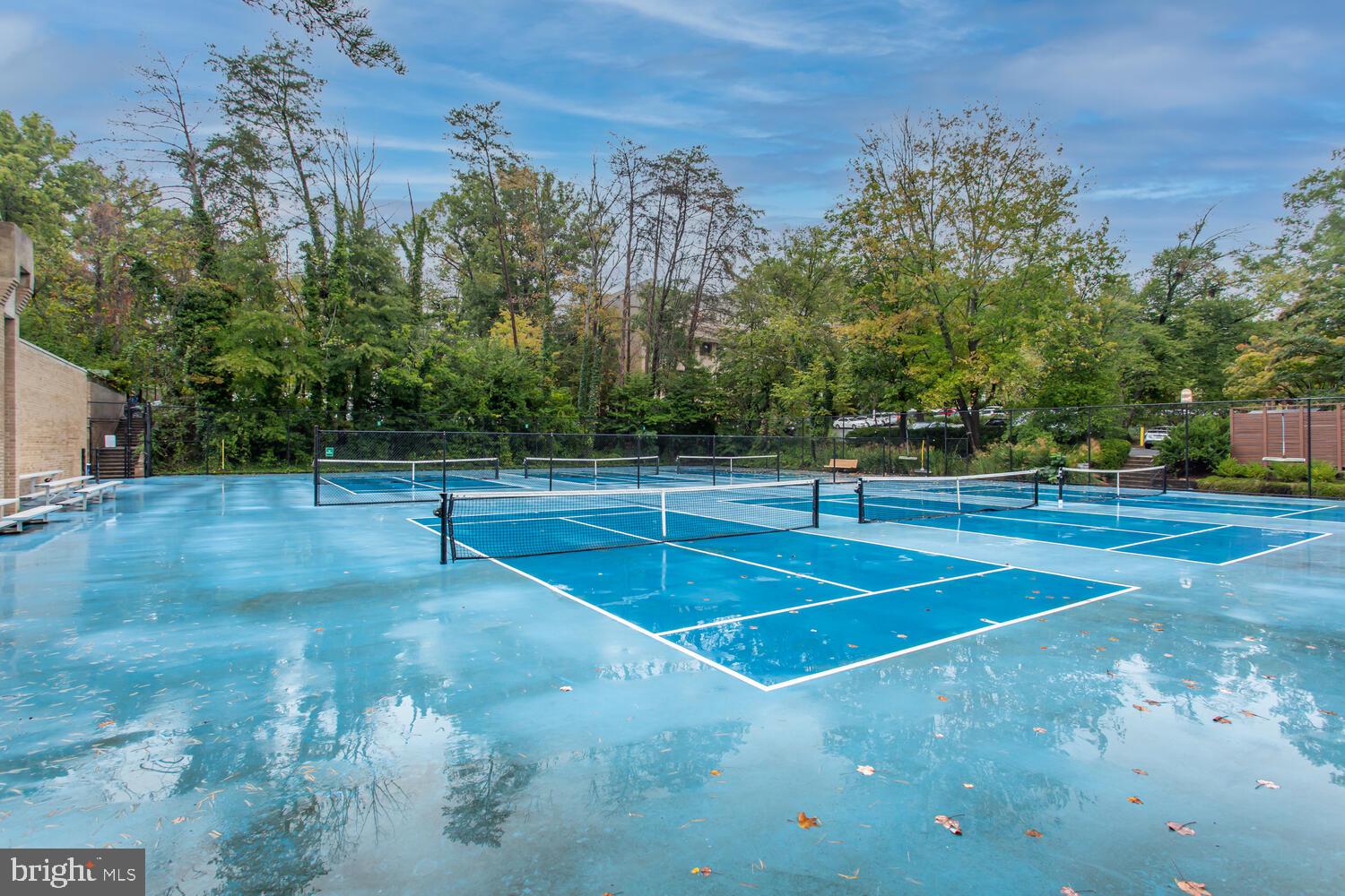 11609 Vantage Hill Road, Unit 21B Reston, VA 20190 - Photo 57 of 74 Access to multiple tennis courts