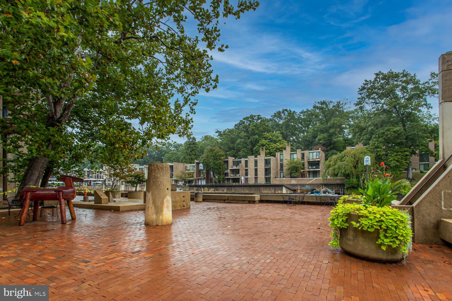 11609 Vantage Hill Road, Unit 21B Reston, VA 20190 - Photo 63 of 74