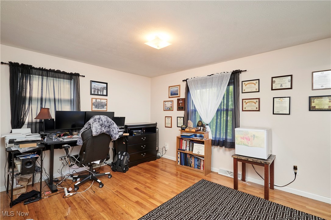 435 Schocalog Road Akron, OH 44313 - Photo 13 of 23 Gallery Image 13