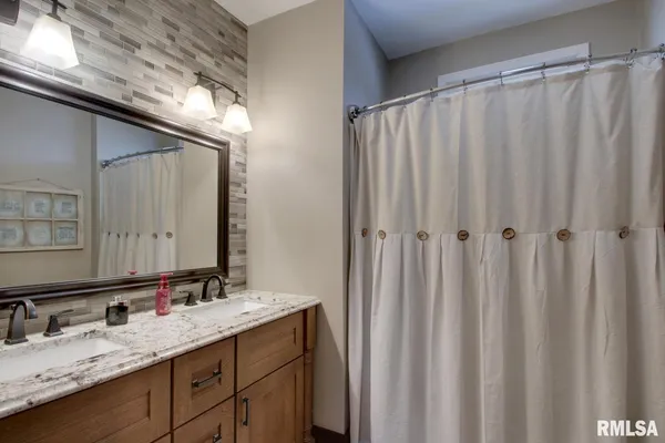 $260,000 | 1108 South 48th Street, Quincy, IL 62305