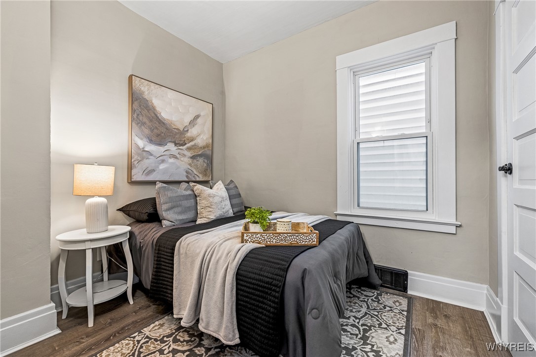 268 Riverside Avenue Buffalo, NY 14207 - Photo 7 of 23