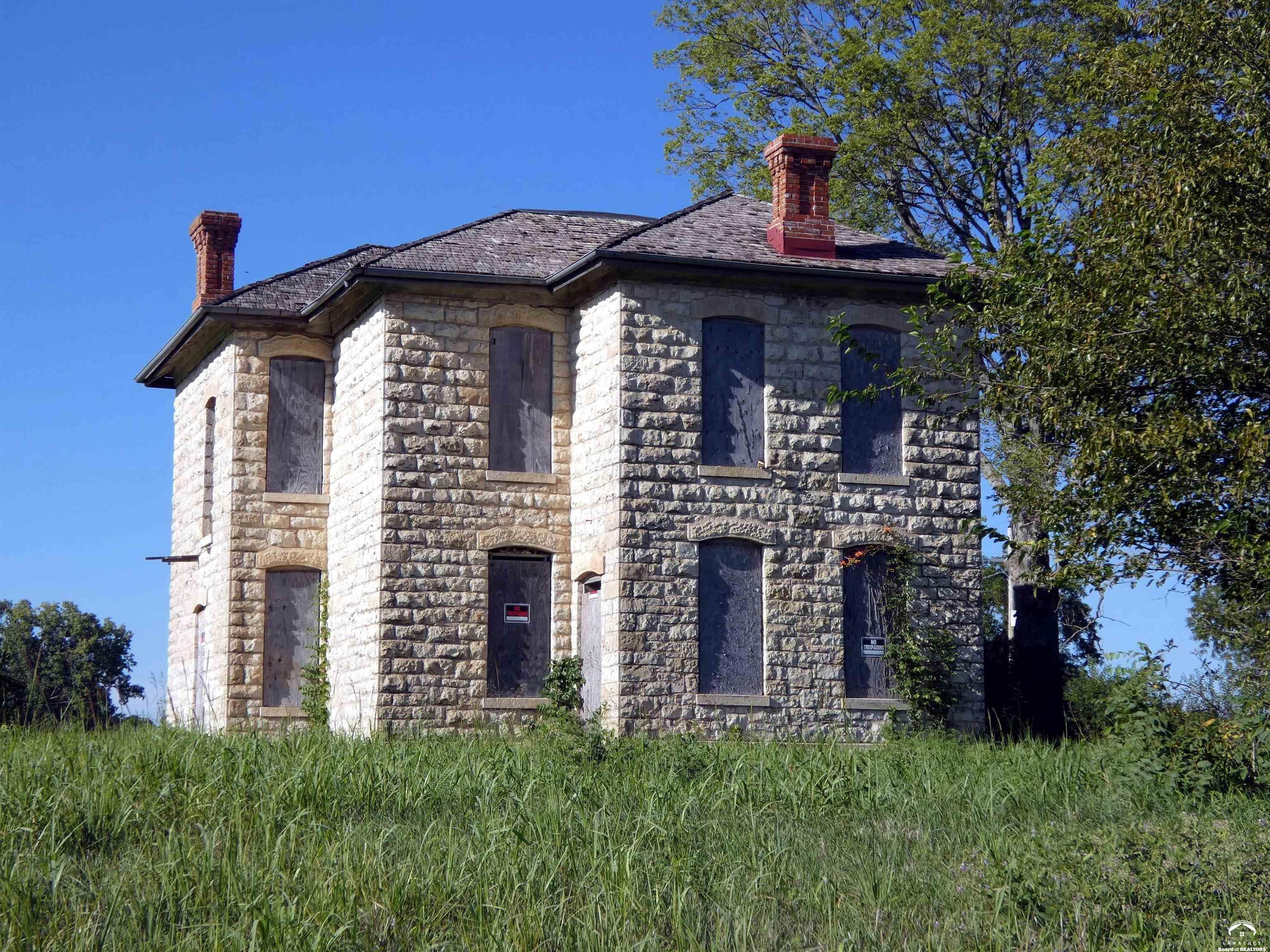 1903 East 1400th Road Lawrence, KS 66044 - Photo 6 of 17