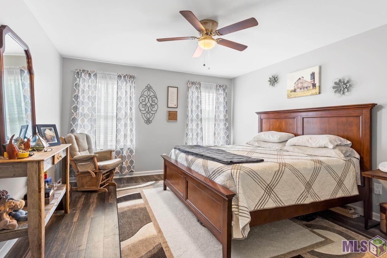 22738 Hoo Shoo Too Road Baton Rouge, LA 70817 - Photo 8 of 25 Master Bedroom