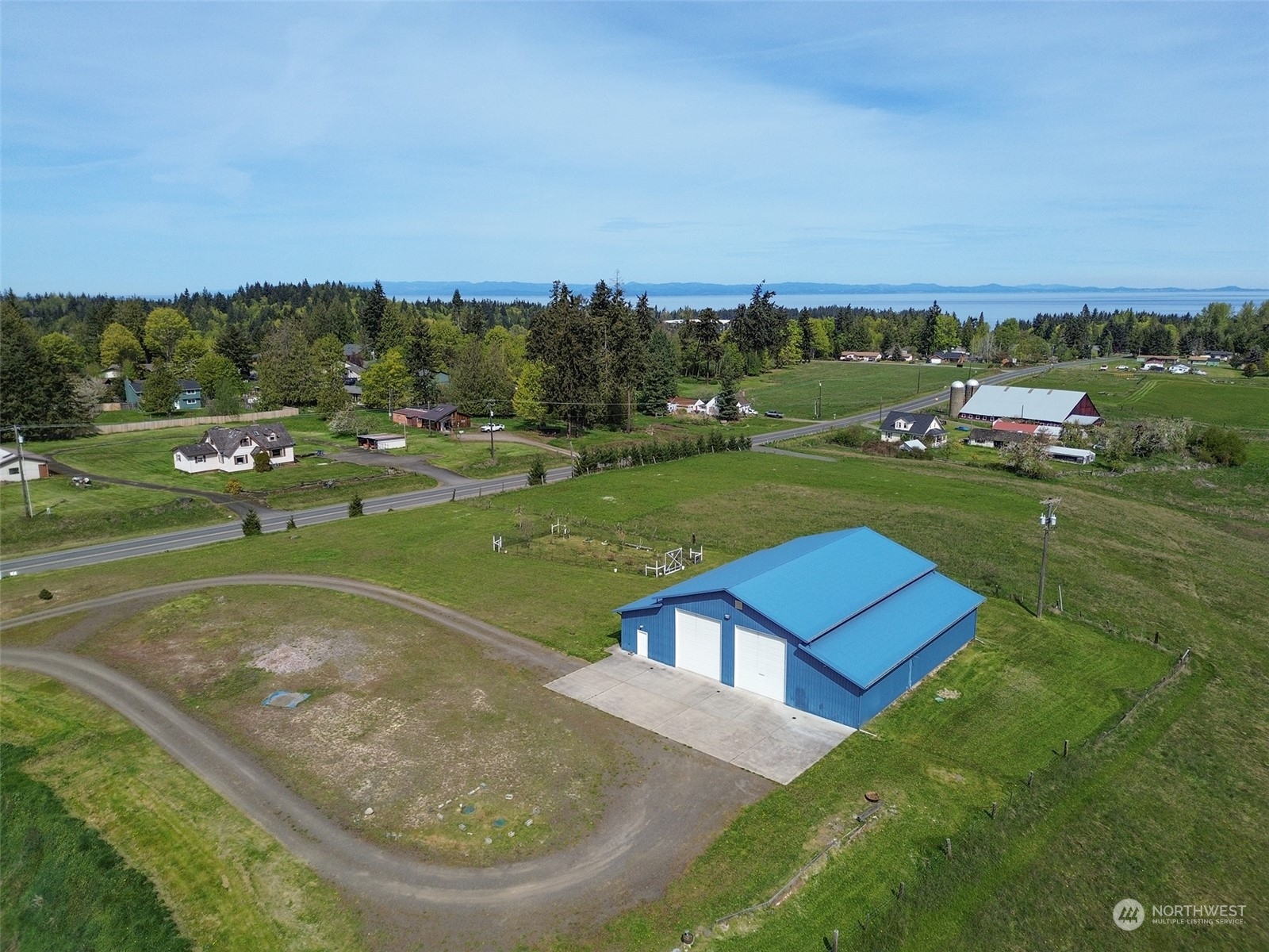 873 Deer Park Road Port Angeles, WA 98362 - Photo 3 of 40 Gallery Image 3