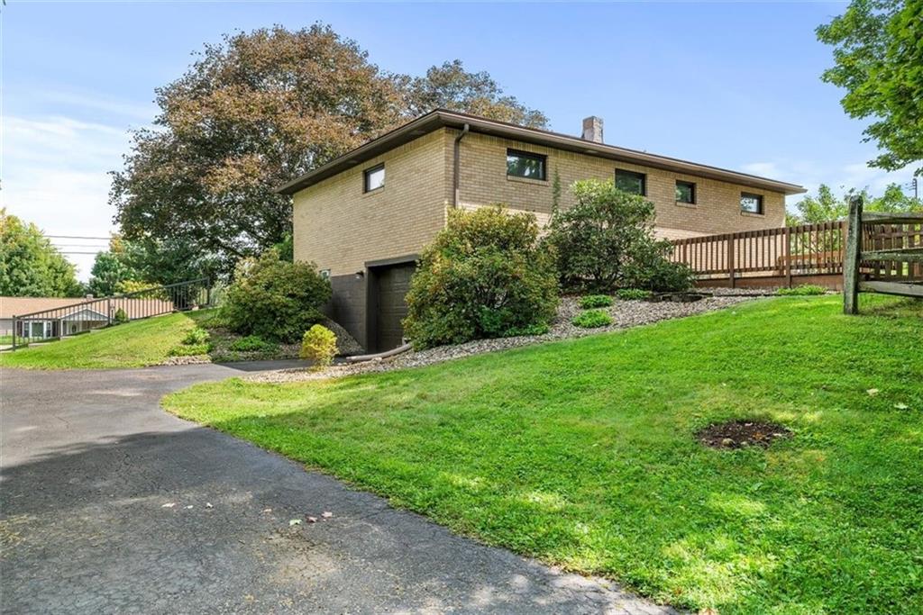 516 Friel Road Baden, PA 15005 - Photo 26 of 37