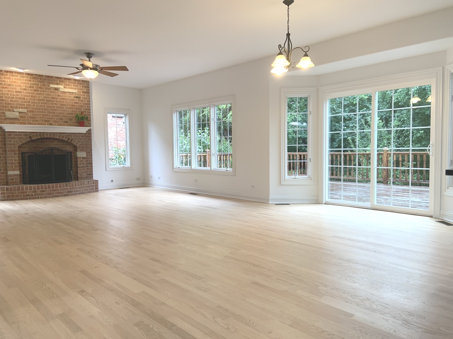 904 Cumnor Road Downers Grove, IL 60516 - Photo 27 of 60 Gallery Image 27