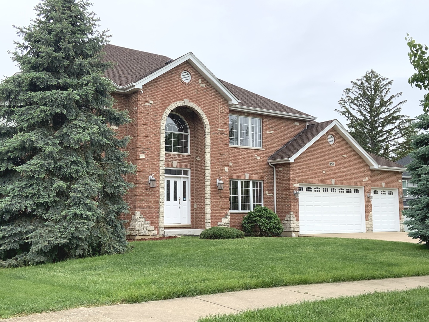 904 Cumnor Road Downers Grove, IL 60516 - Photo 4 of 60 Gallery Image 4